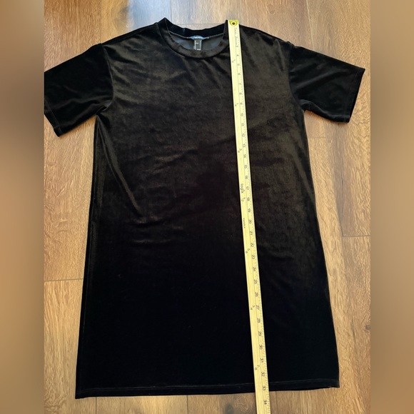 Forever 21‎ Black Velvet Mini Dress Womens Small Goth Witchy Whimsigoth 90s Y2K - Picture 5 of 6